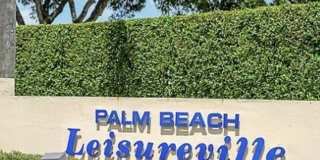 Lakefront 2BR Home in 55+ Leisureville Community Gallery 40