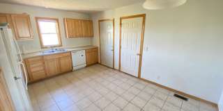 Stunning 4 bedroom Home! Gallery 4