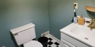 1537 E. North Ave.....Single Family House! Gallery 27