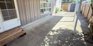 3 Bedroom on Large corner lot! 3 Bedroom on Large corner lot! Gallery 43