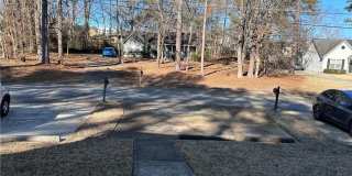 502 Oakwood Court Gallery 2