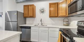 Pullman Modern Urban Apartments Gallery 13