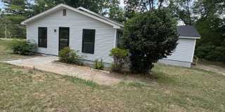 3 Bedroom/1 bath House includes wi-fi, lawncare and security alarm Gallery 1
