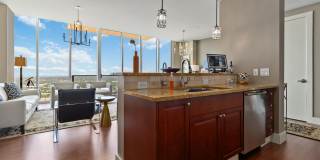 610 E Market St #2915 Gallery 11