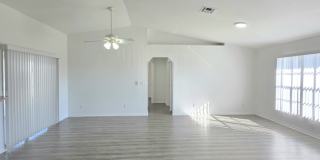 2228 Southeast 19th Avenue Gallery 16