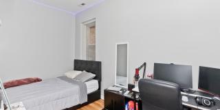 1431 W Flourney Gallery 3