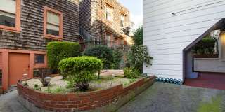 1454-1464 UNION Apartments Gallery 16