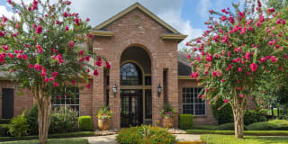 Breakers at Windmill Lakes Gallery 1