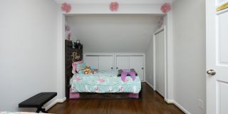 Beautifully renovated large home in CHCCS school district! Available mid-June! Gallery 42
