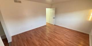 4765 Thunderbolt Ave Unit 2 Gallery 12