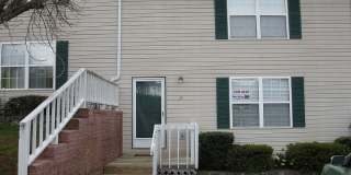 2 Bedrooms/1.5 Baths Johnson City, TN. 37604 2 Bedrooms/1.5 Baths Johnson City, TN. 37604 Gallery 1