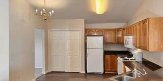 Spacious Three-Bedroom Home in Savannah Estates Gallery 8