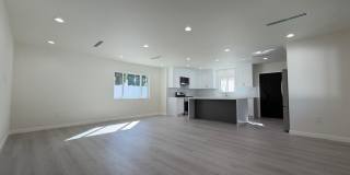 16632 Wyandotte Street Gallery 1