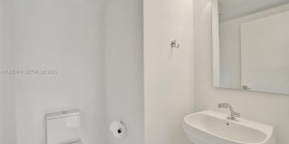 516 SE 1st Cir Gallery 22