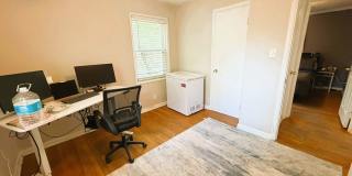 3/1 House w/ Huge Fenced Yard, Wood Floors,& Will Have New Paint! Walk to COLLEGETOWN/STADIUM! Avail August 8th for $1550/month! Gallery 15