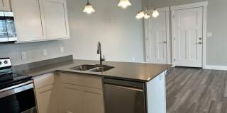Beautiful 3-Bedroom, 2-Bathroom Condo for Rent in Lehi Gallery 1