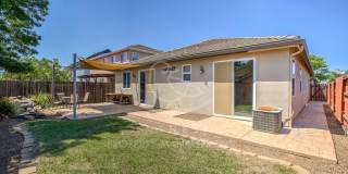 Plumas Lake Rental, Huge Living Room Plumas Lake Rental, Huge Living Room Gallery 24