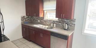 Wallingford 2-Bed Condo with Garage! Gallery 6