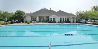 Windsor Commons Gallery 17