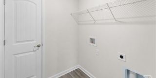 116 Peabody Street Gallery 37