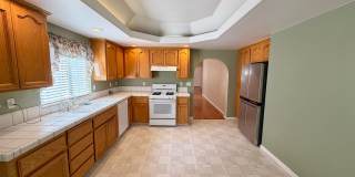 Beautiful 2 Bedroom 2 Bathroom House in Morgan Ranch Gallery 9