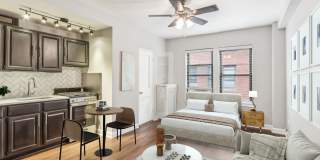 Oliver on LaSalle Gallery 16