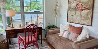 Fully furnished 1/1 Apartment Old NE Gallery 5