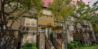 Beautiful 4 bedroom, 4 full bathroom home in the highly sought after community of Riverwalk Gallery 1