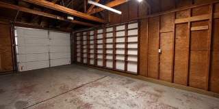 229 Linden Street Gallery 26