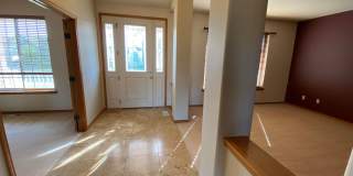 Large 3 Bed Home with Office, Fenced Yard, and Lawn Service! Gallery 6