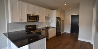 3833 N Broadway Gallery 56