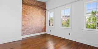 1427 BOLTON Street Gallery 18