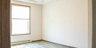 Spacious 1 Bed Available May 1st! Gallery 8