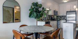 Urbana Urbana Gallery 11