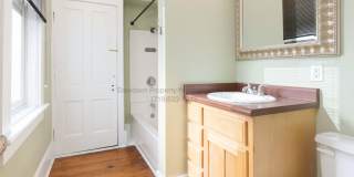 Stunning 3 Bedroom House in The Old North End Gallery 8