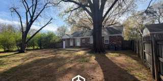 1744 Myrna Lane Gallery 18