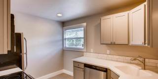 1115 15th Street Gallery 3