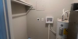 Spacious One Bedroom Unit- Move In Special! Gallery 10