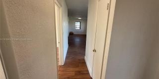 1430 NW 176th Ter Gallery 9