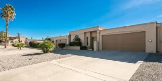 Charming Golf Course Condo for Rent – Residential Estates Gallery 4