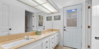 4 Bedroom Malibu West Retreat w/ Beach Club Access! 4 Bedroom Malibu West Retreat w/ Beach Club Access! Gallery 35