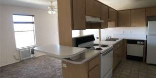 624 N Oakland Avenue Gallery 3