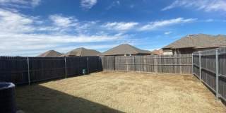 3 Bed 2 Bath 2 Car Garage Duplex In Moore ***Moore Schools Gallery 22