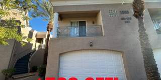 GATED COMMUNITY - TOP FLOOR CONDO WITH BALCONY IN SUMMERLIN Gallery 1