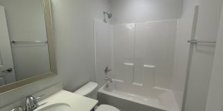 New 3 Bedroom Townhome! Gallery 10
