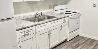 2010 Lathrop St Gallery 8