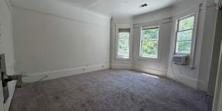 Spacious 3-Bedroom Midtown Home with Central A/C & Two Assigned Parking Spaces Gallery 40