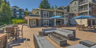 Shorewood Gallery 64