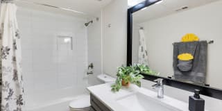 Mia LXMI Westchase East Gallery 25