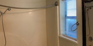 Great home near Shopping Centers! Great home near Shopping Centers! Gallery 21